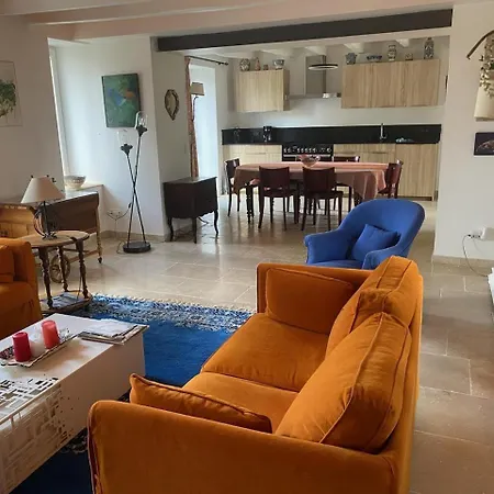 בית נופש La Biche *